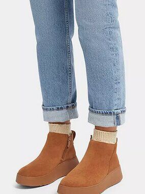 FitFlop F-Mode Suede Flatform Zip Ankle Boots
Tan - Size 9